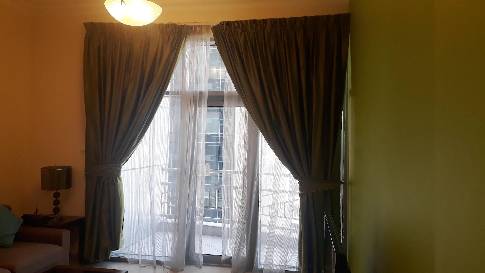 Al Waleed Palace Hotel Apartment Al Barsha Dubai Eksteriør bilde