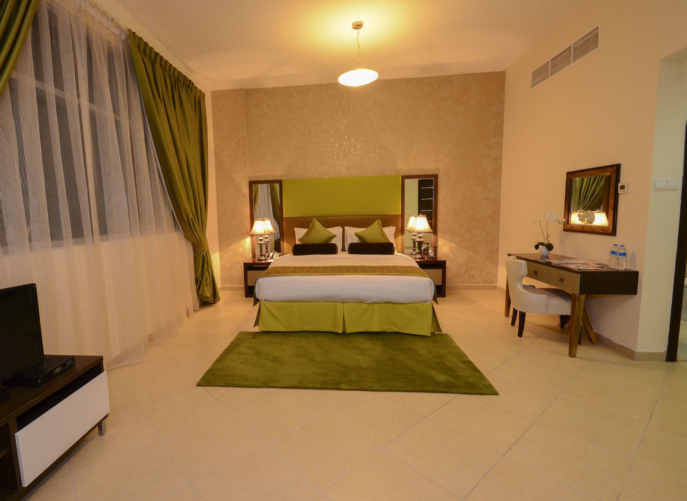 Al Waleed Palace Hotel Apartment Al Barsha Dubai Eksteriør bilde